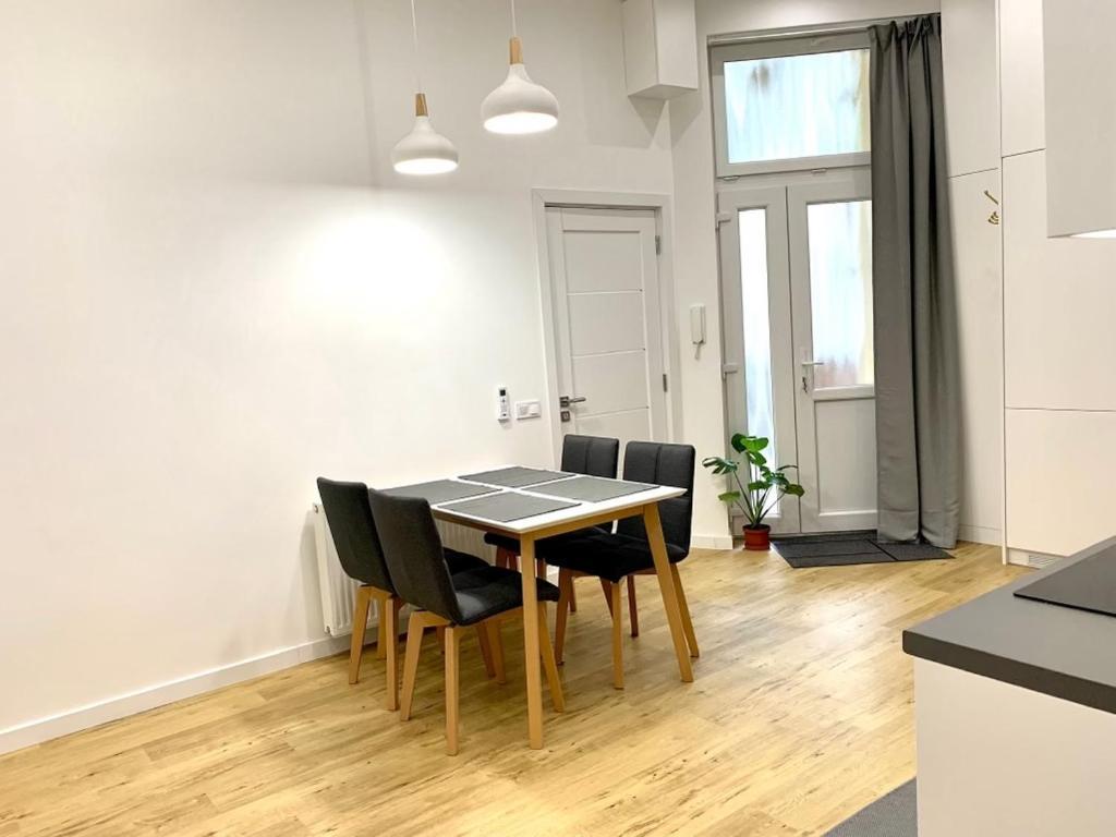 Colton Budapest Paulay Apartments Ngoại thất bức ảnh