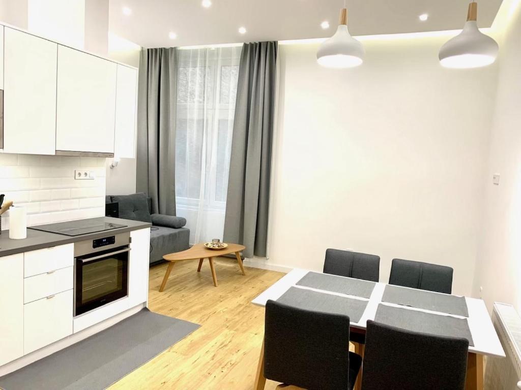 Colton Budapest Paulay Apartments Ngoại thất bức ảnh