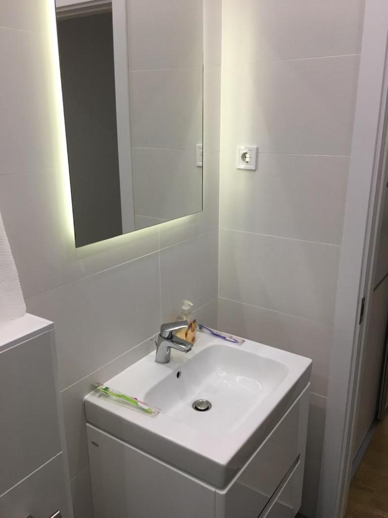 Colton Budapest Paulay Apartments Ngoại thất bức ảnh