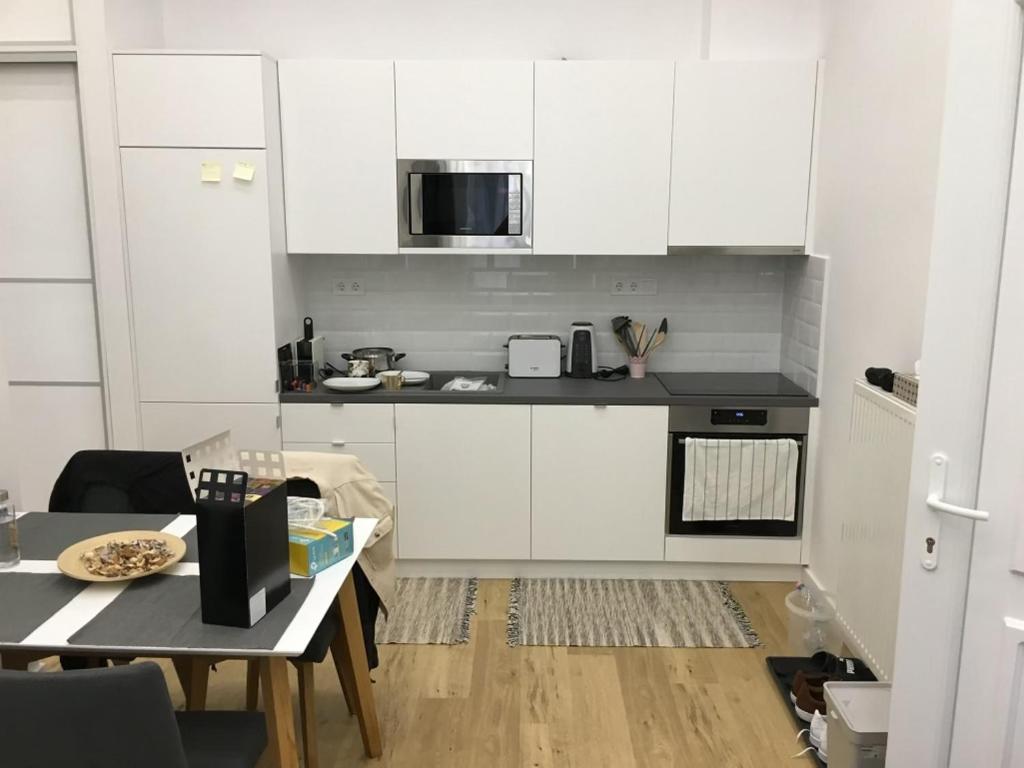 Colton Budapest Paulay Apartments Ngoại thất bức ảnh